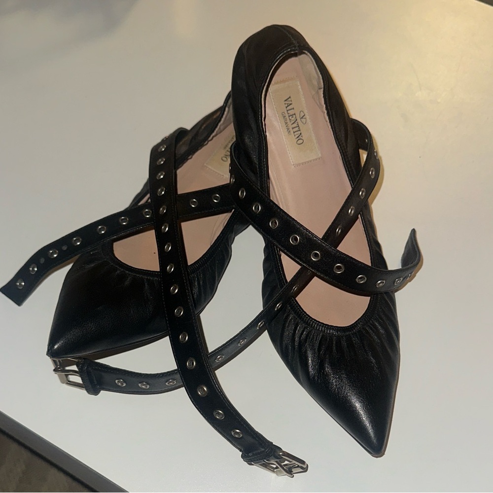Authentic Valentino Garavani Rockstud Grommet Ballet Flats